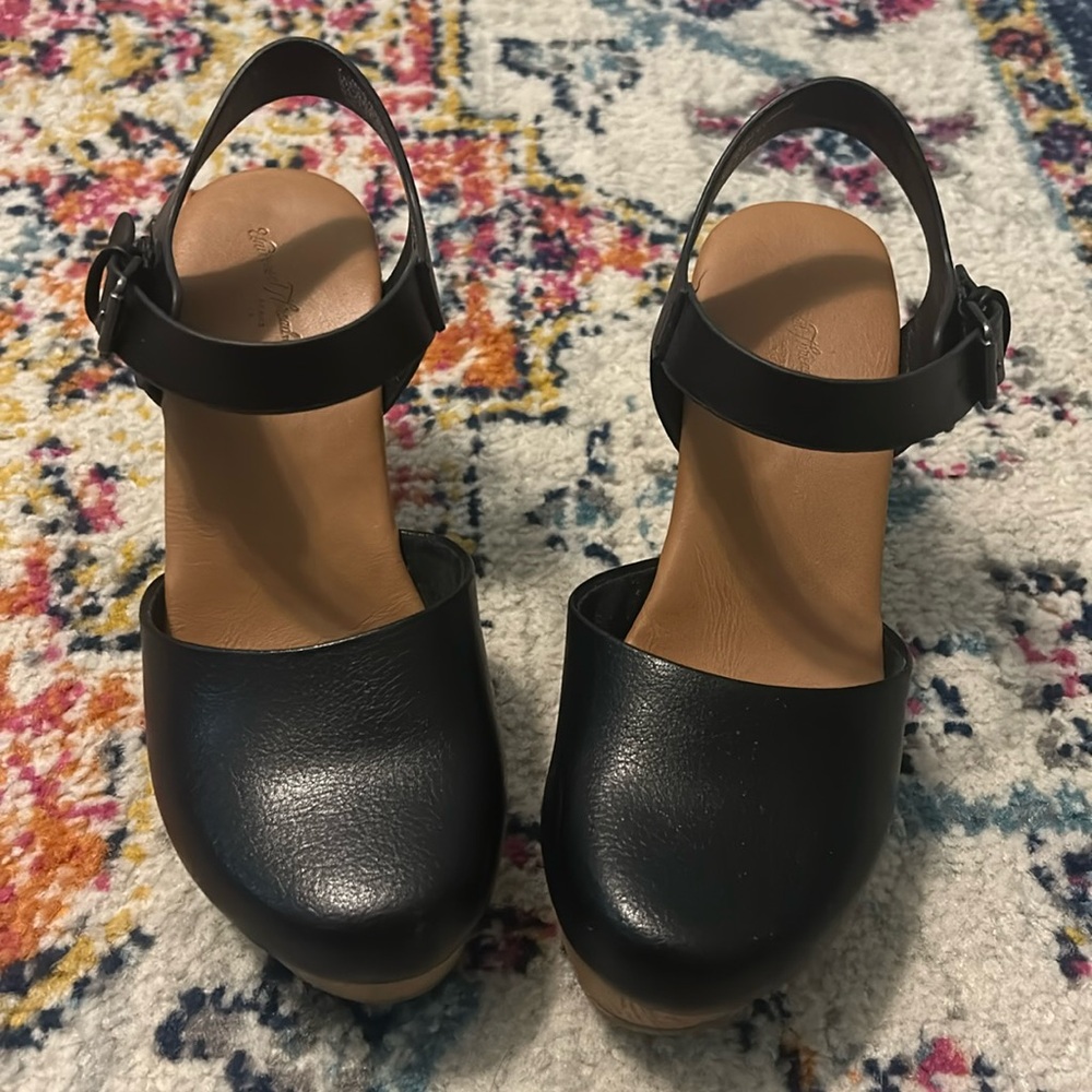 Universal Thread Block Heel Black Size 7